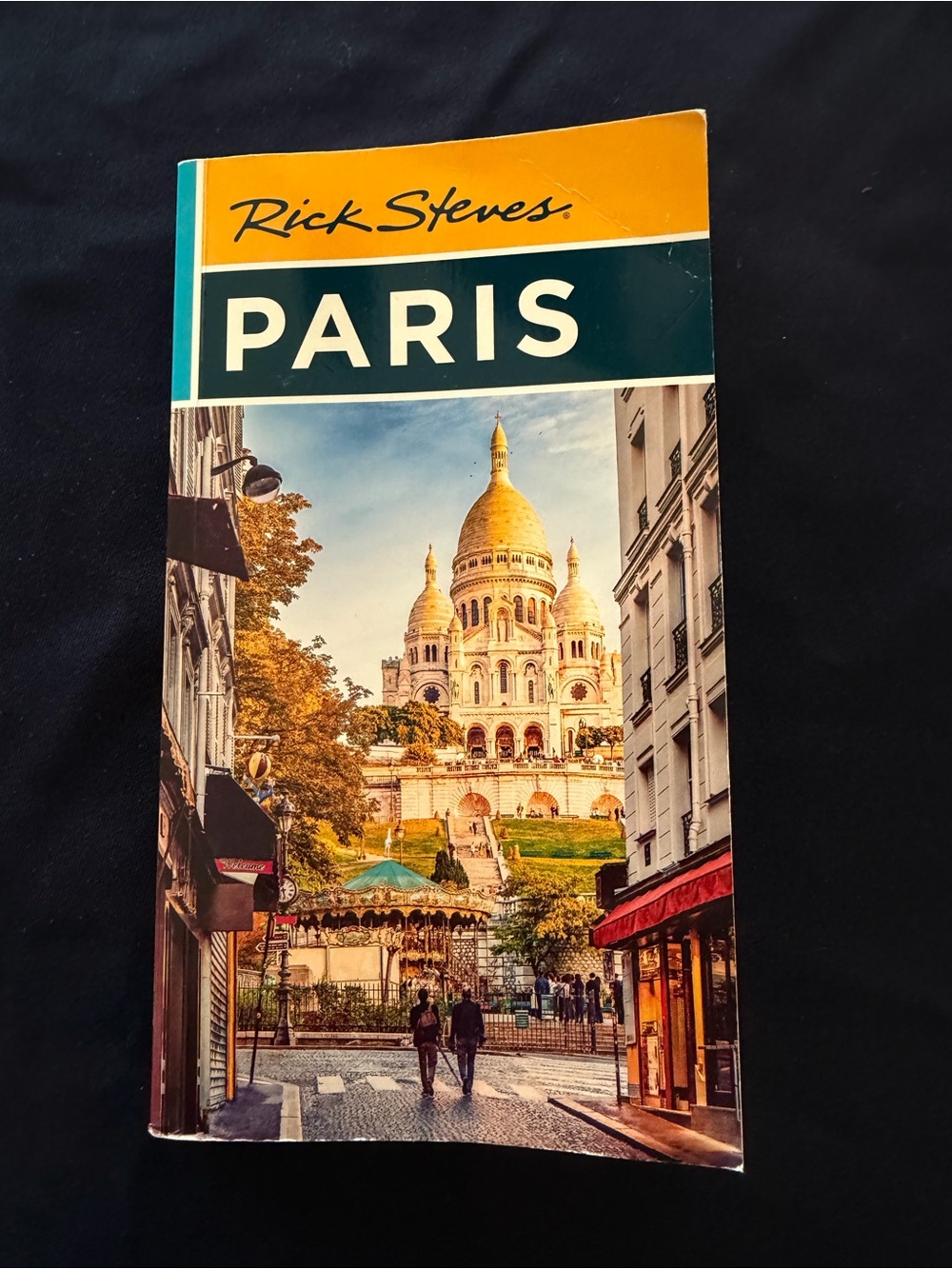 Rick Steves Paris Guidebook - 2026 Edition